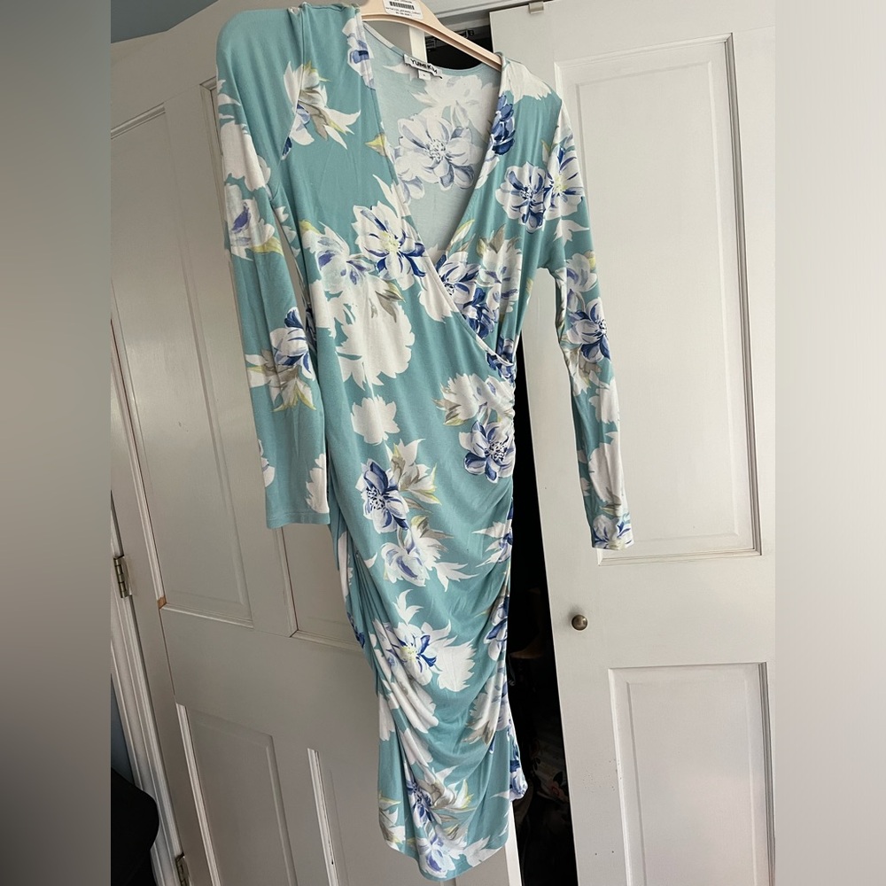 Yumi kim blue floral maternity dress L